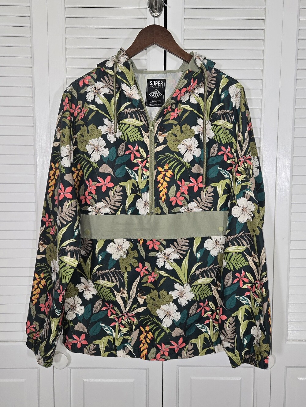 Super Massive Vibrant Tropical Long Sleeve Quarter Zip Windbreaker Sz L